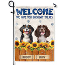 Pet Lovers,Pet Mom,Pet Dad,Cat Lovers,Cat Mom,Cat Dad,Dog Lovers,Dog Mom,Dog Dad,Gift For Women,Gift For Men,Happy,Top Market,Dog Couple,Cat Couple,Pet Couple,Family - 3D Effect Dogs Cats Welcome Hope You Brought Treats - Personalized Flag