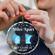 Family,Gift For Sibling,Parents,Gift For Grandparents,Gift For Sisters,Gift For Brothers,Gift For Bestie - Long Distance The Miles Don't Matter Christmas - Personalized Circle Glass Ornament