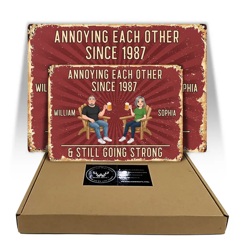 Summer,Top Market,Gift For Couples,Old Couples,Humorous,Vector - Animate Couple Annoying Each Other - Personalized Classic Metal Signs