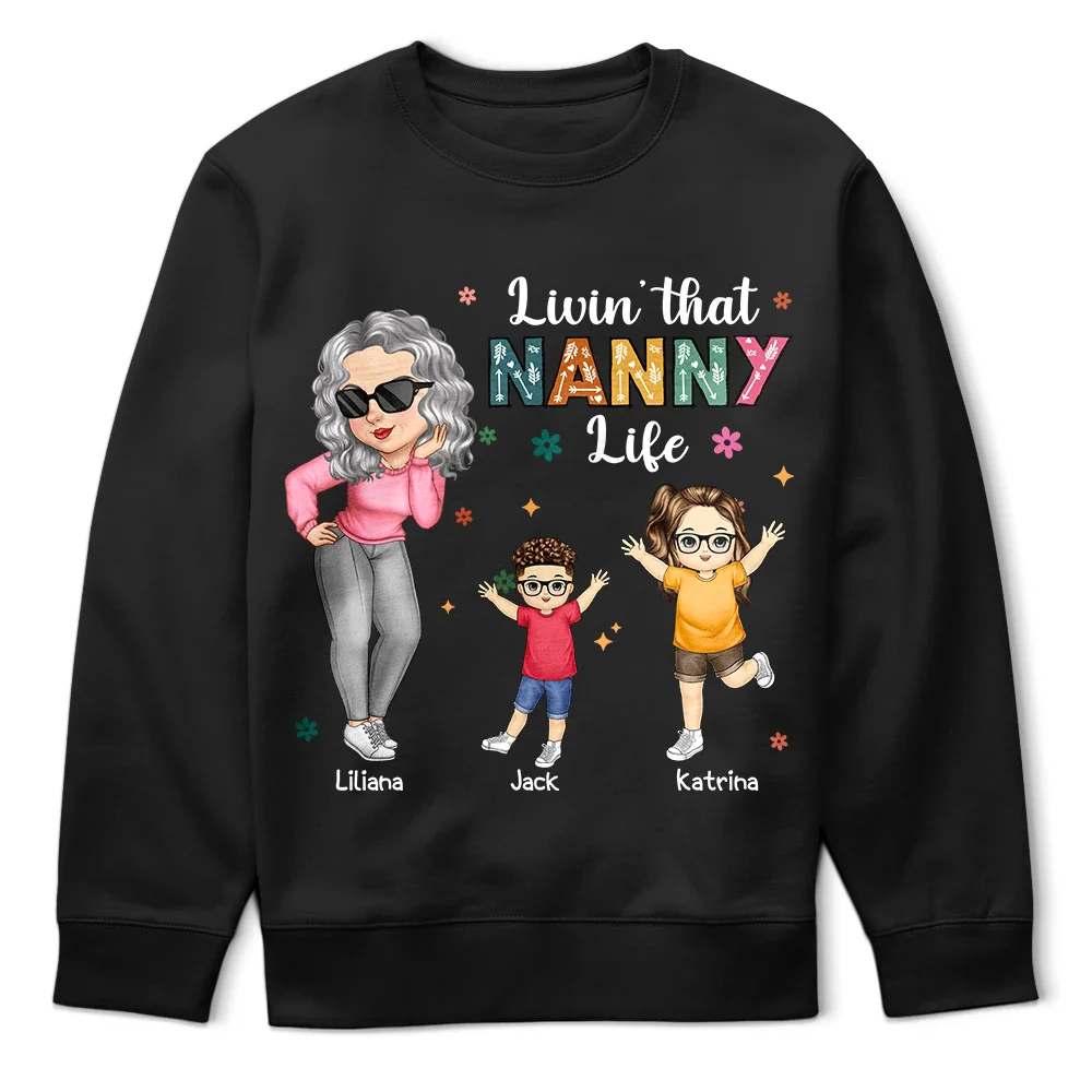 Gift For Grandma,Love,Gift For Mother - Living That Grandma Life - Personalized T Shirt