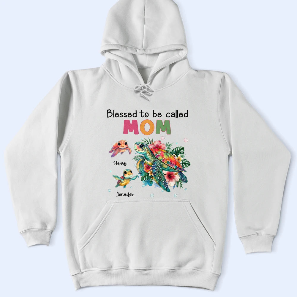 Gift For Wife,Gift For Mother,Gift For Grandma,Happy - Blessed To Be Called Grandma Sea Turtle - Personalized T Shirt