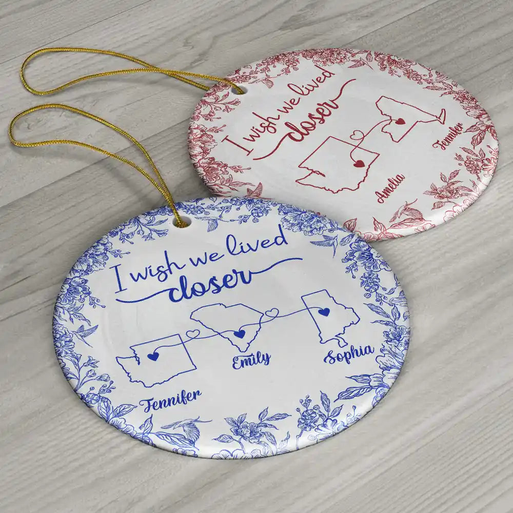 Gift For Bestie,Happy,Christmas - Chinoiserie Toile I Wish We Lived Closer - Personalized Circle Ceramic Ornament