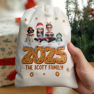 Family,Pet Lovers,Pet Mom,Pet Dad,Pet Couple,Dog Lovers,Dog Couple,Dog Mom,Dog Dad,Cat Lovers,Cat Mom,Cat Dad,Cat Couple,Happy,Christmas,Single Mom,Single Dad,LGBT,Gift For Grandpa,Gift For Grandma,Gift For Grandkids - Christmas Gingerbread Family 3D Effect - Personalized Favor Bag