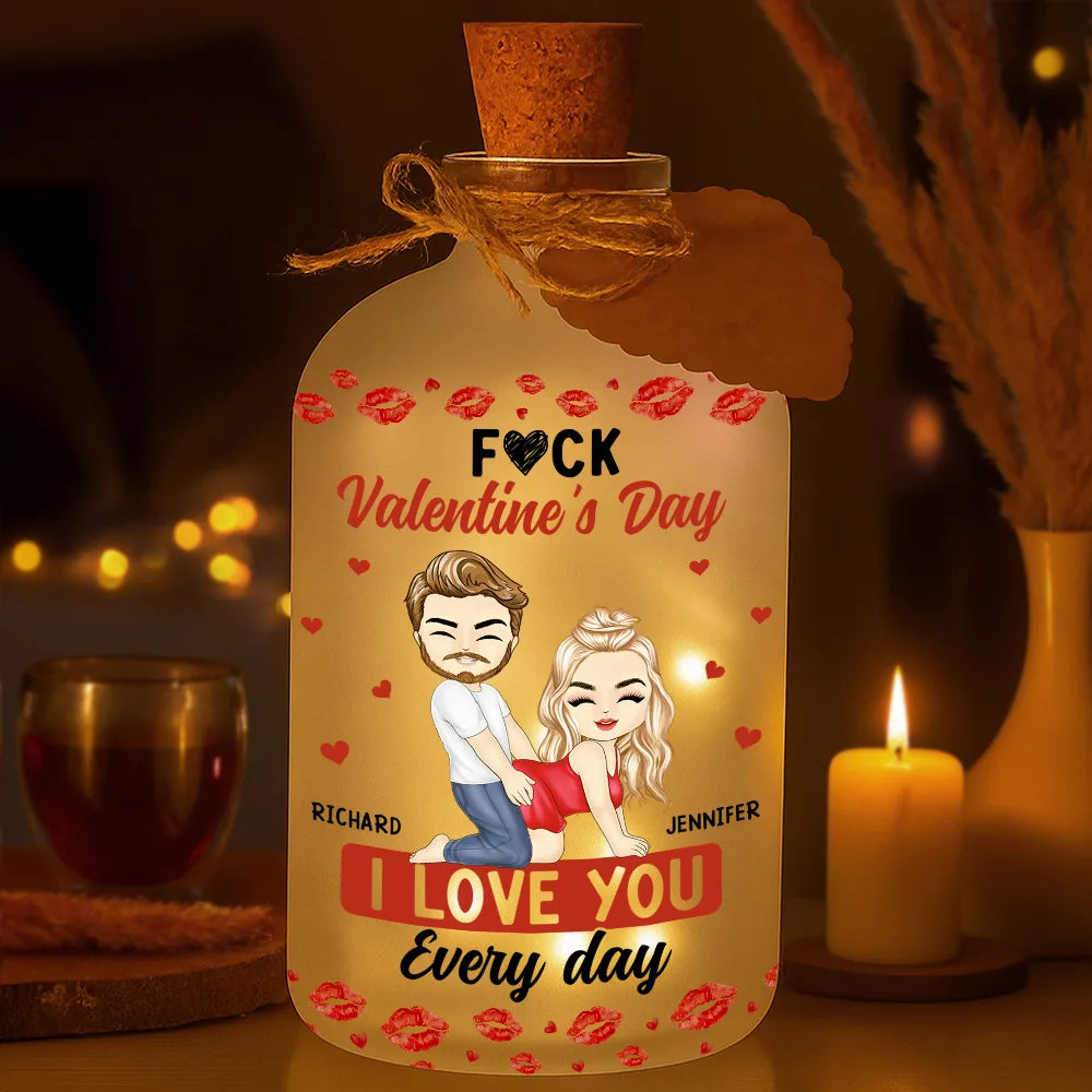 Gift For Couples,Old Couples,Gift For Husband,Gift For Wife,Gift For Boyfriend,Gift For Girlfriend,Love - Couple I Love You Every Day - Personalized Short Bottle Light