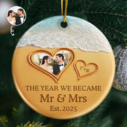 Gift For Couples,Gift For Husband,Gift For Wife,Gift For Boyfriend,Gift For Girlfriend,Anniversary,Wedding Anniversary,Love,Custom Photo - Custom Photo The Year We Became Mr & Mrs Initial Letter - Personalized Circle Ceramic Ornament