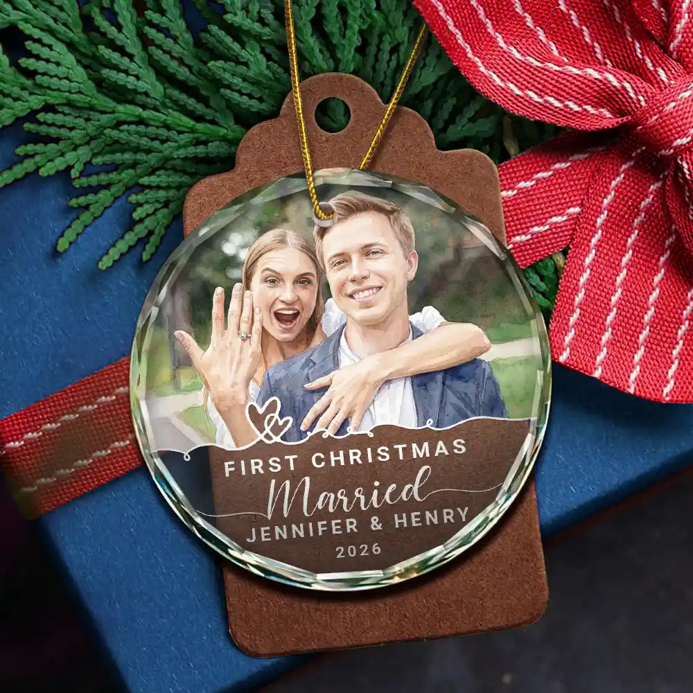 Art Design,Christmas,Married Couple,Romantic,Gift For Couples,Photo - Watercolor - With BG - Custom Photo Watercolor Painting First Christmas Married Couple - Personalized Circle Glass Ornament