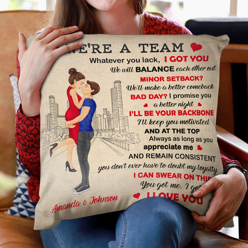 Family Couple The Day I Met You - Anniversary, Birthday Gift For Spouse, Lover, Husband, Wife, Boyfriend, Girlfriend, Married Couples - Personalized Custom Pillow