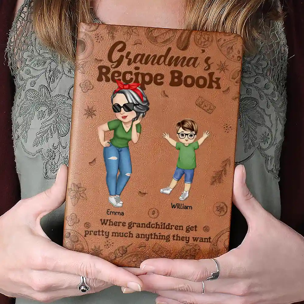 Gift For Grandma,Gift For Mother,Cooking,Happy - Family Recipe Mom Book - Personalized Leather Journal