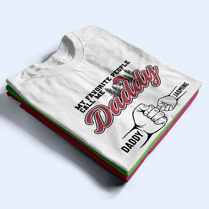 Gift For Father,Gift For Grandpa,Grandpa - Grandkids,Dad - Children,Icon,Proud - Fist Bumps Vintage This Papa Belongs To - Personalized T Shirt