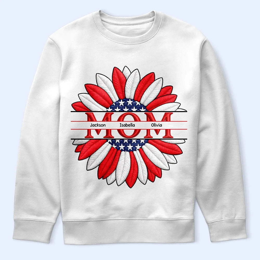 Gift For Women,Gift For Mother,Gift For Grandma,Love - Grandma Mommy We Love You Embroidery Effect Prints - Personalized T Shirt