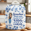 Gift For Mother,Gift For Grandma,Love,Baking  - Grandma Never Runs Out Of Kisses Or Cookies - Personalized Cookie Jar