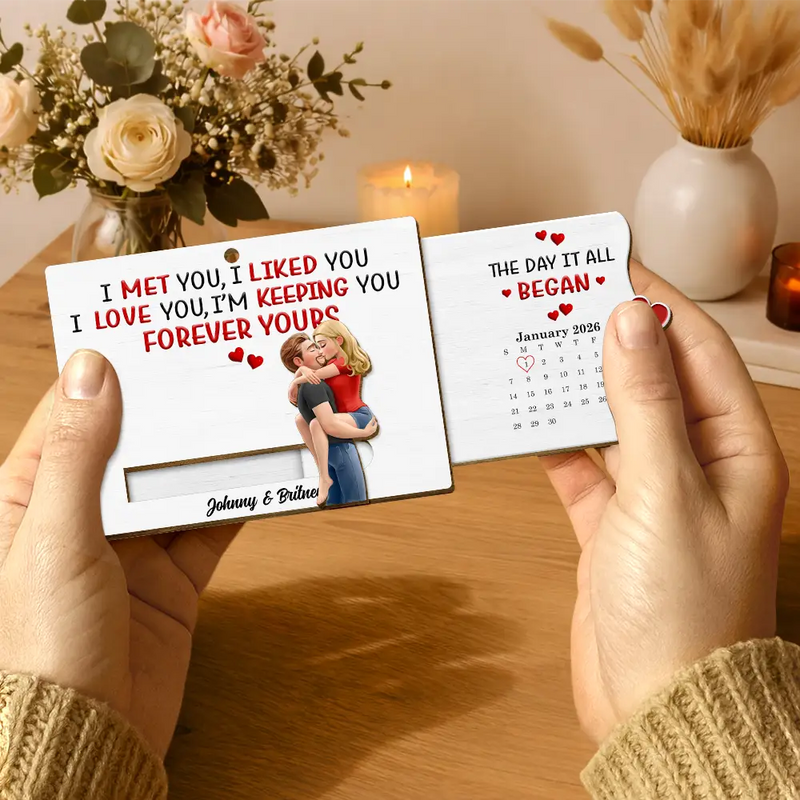 Gift For Couples,Old Couples,Gift For Husband,Gift For Wife,Gift For Boyfriend,Gift For Girlfriend,Love - Calendar I Met You Liked You Love You Forever - Personalized Hanging Wooden Slide Card
