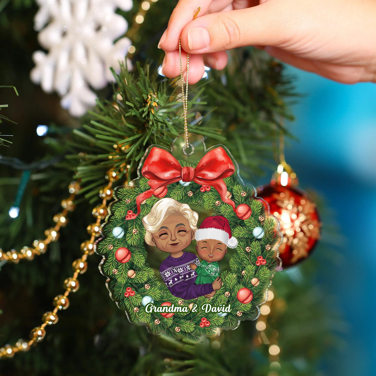 Grandparents Hug Grandkids Christmas Wreath - Gift For Grandma, Grandmother, Grandfather, Grandpa - Personalized Custom Shaped Acrylic Ornament