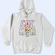 Cat Mom,Cat Lovers,Pet Lovers - Cat Mom Floral - Personalized T Shirt
