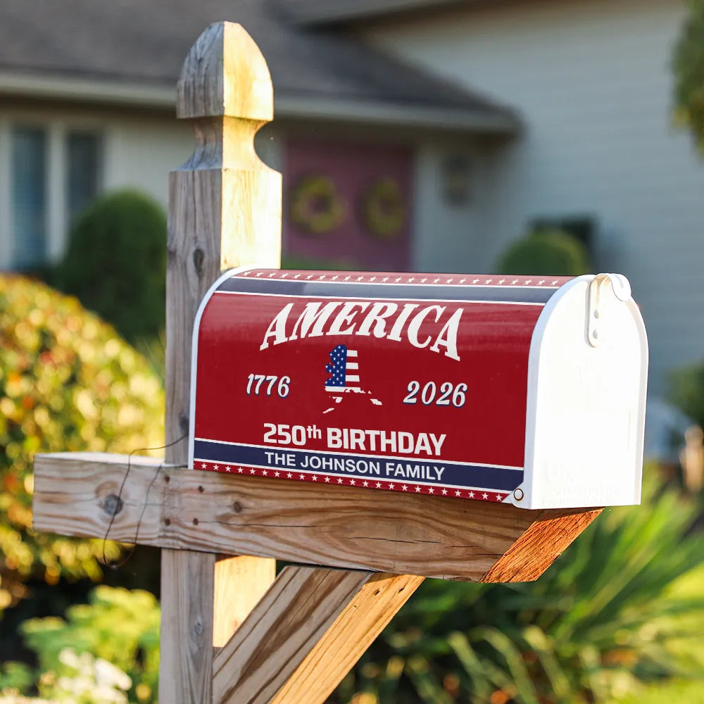 Family, Happy - America 250th Anniversary US Semiquincentennial Birthday - Personalized Mailbox Cover