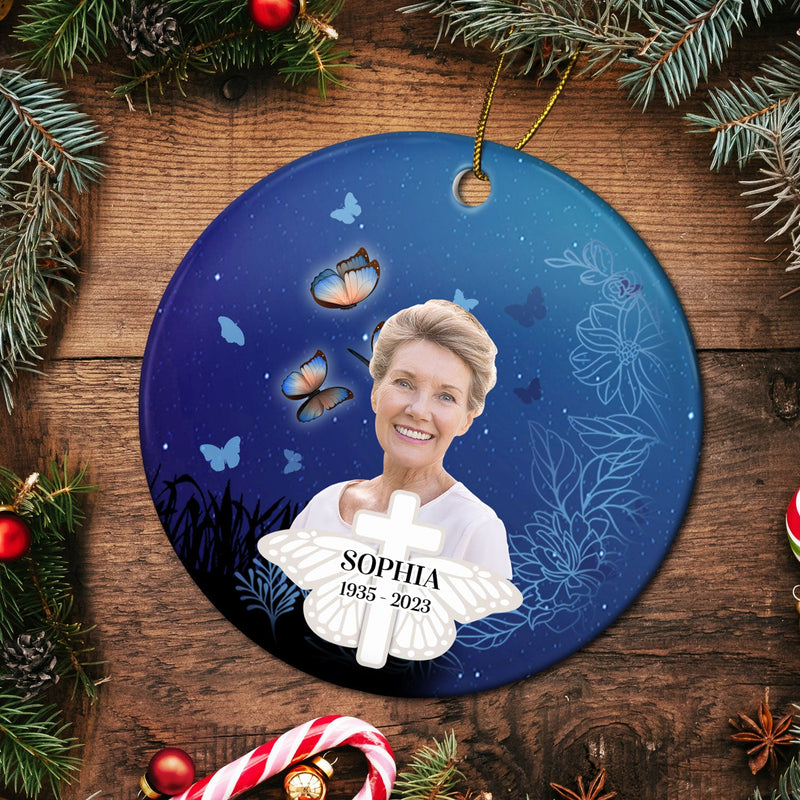 Custom Photo Heaven Family Lovers - Christmas Memorial Gift For Family - Personalized Circle Ceramic Ornament