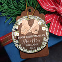 Holding Hands Husband And Wife First Christmas - Personalized Circle Glass Ornament