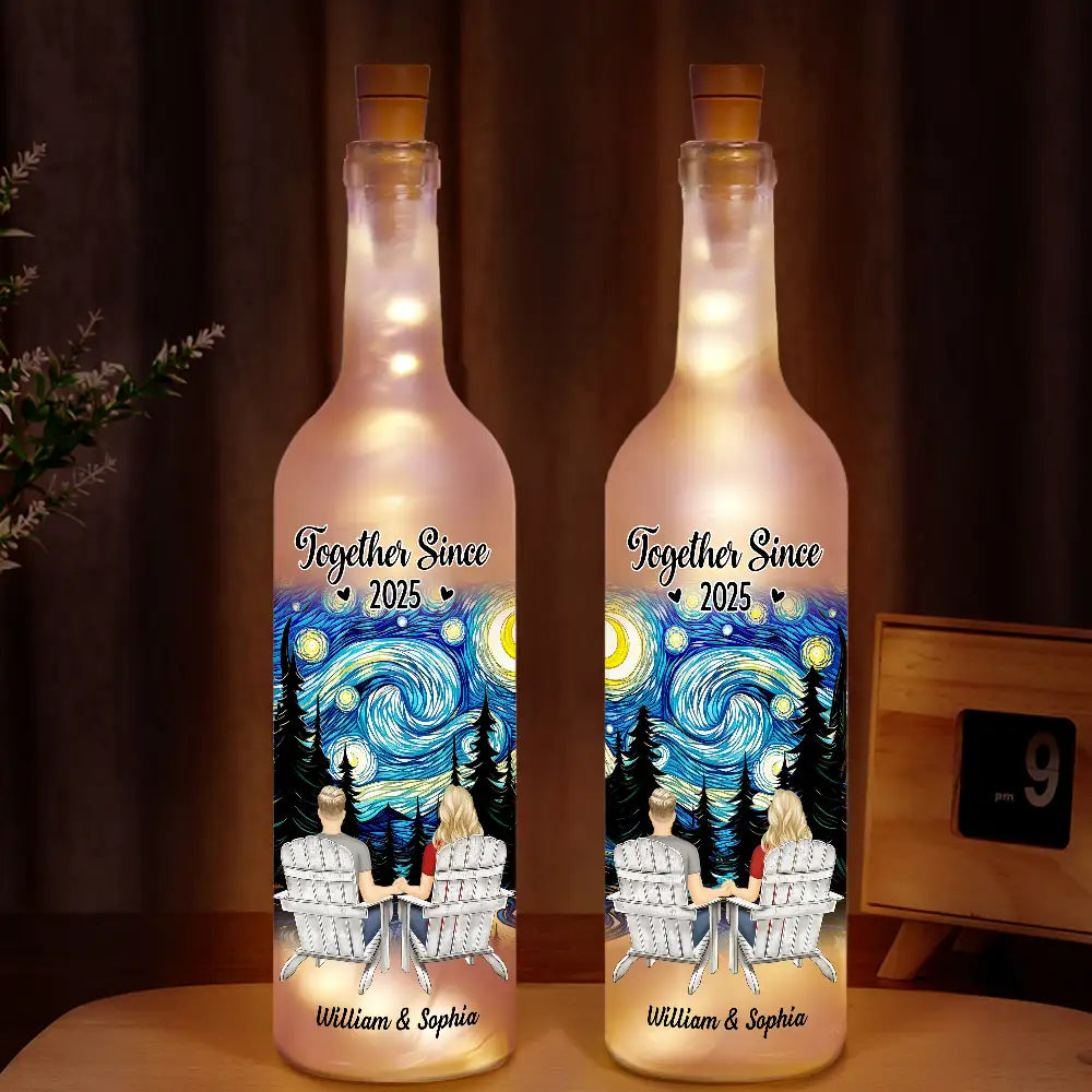 You And Me We Got This Couple Holding Hand - Personalized Bottle Light